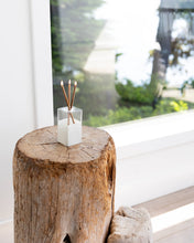 Load image into Gallery viewer, Pebble Vase Candle Holder